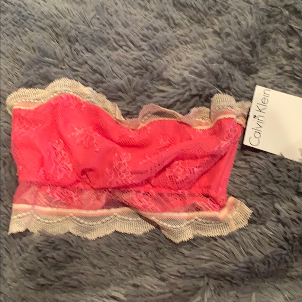 NWT Calvin Klein bandeau pink w/ beige lace $28 S